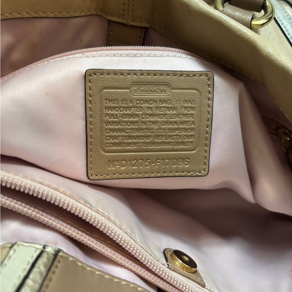 Coach Beige and Brown Leather Shoulder Bag - Picture 3 of 4